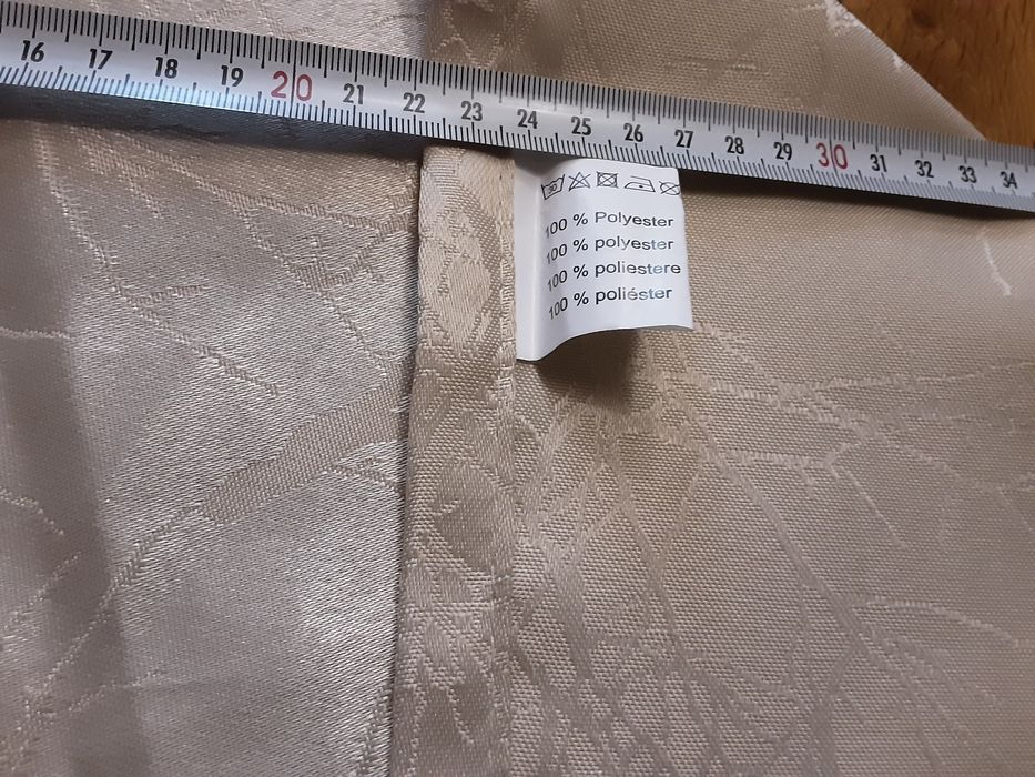 Коледни покривки и тишлайфери от 15 до 5 лв