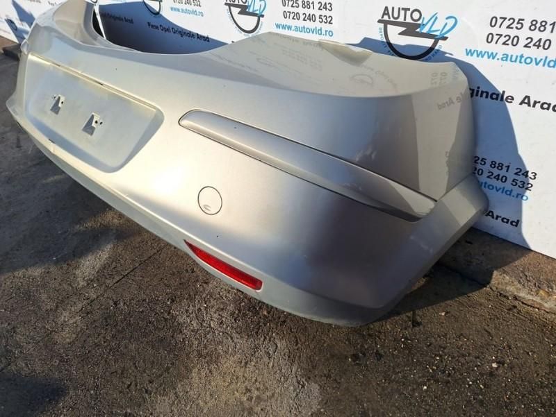 Bara spate spoiler Opel Astra H GTC