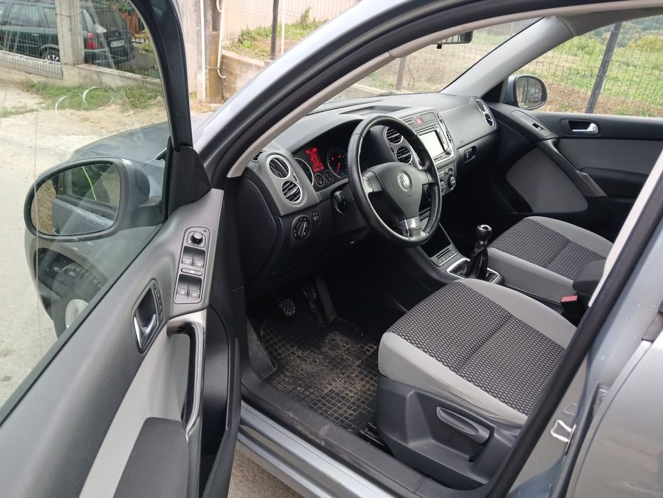 Vw tiguan 2.0 tdi 4x4 140cp fabricatie 2008 luna 9 km 230000