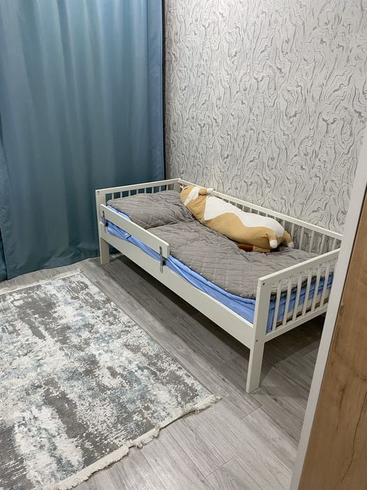 Продам кровать Икеа