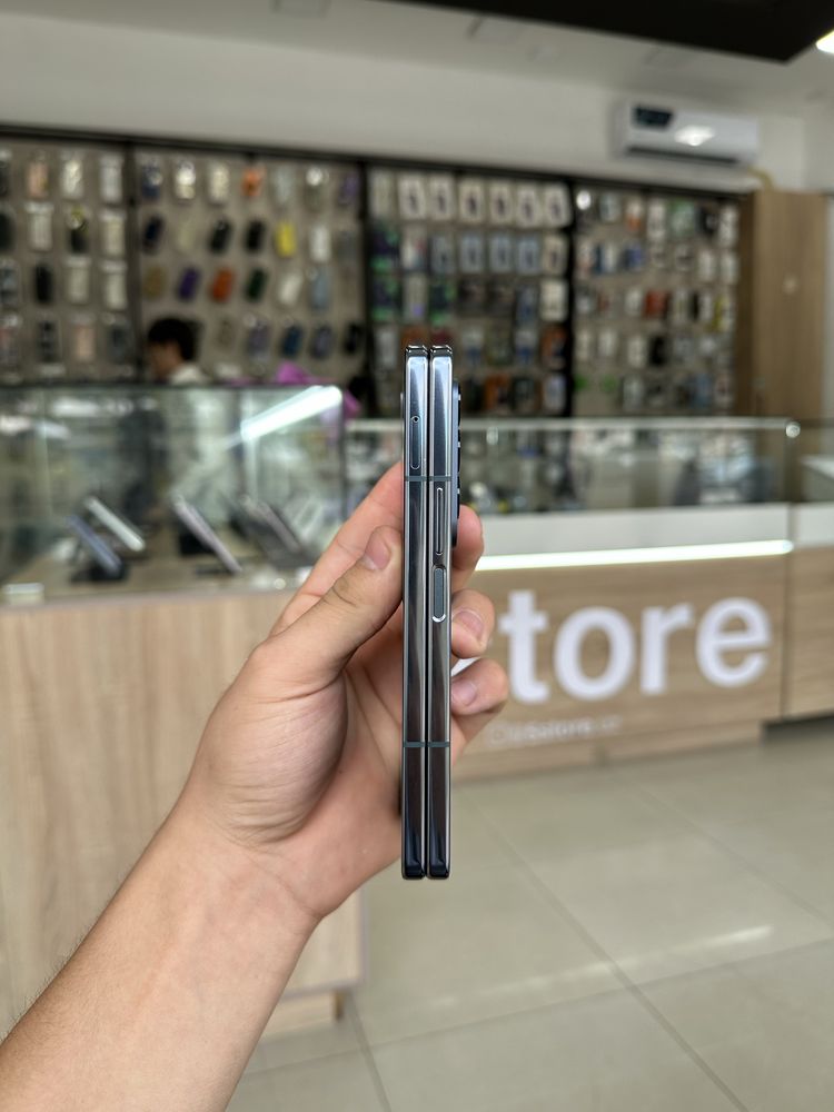 Samsung Z fold 4