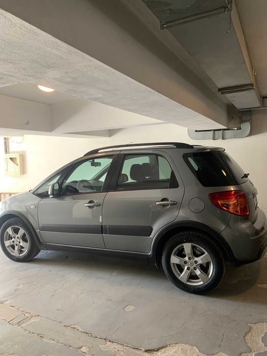 SUZUKI SX4 1.6 бензин.120 лс. Автомат.63 200 км реален пробег.