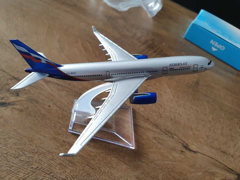 Macheta metalica de avion Aeroflot din Rusia | Decoratie