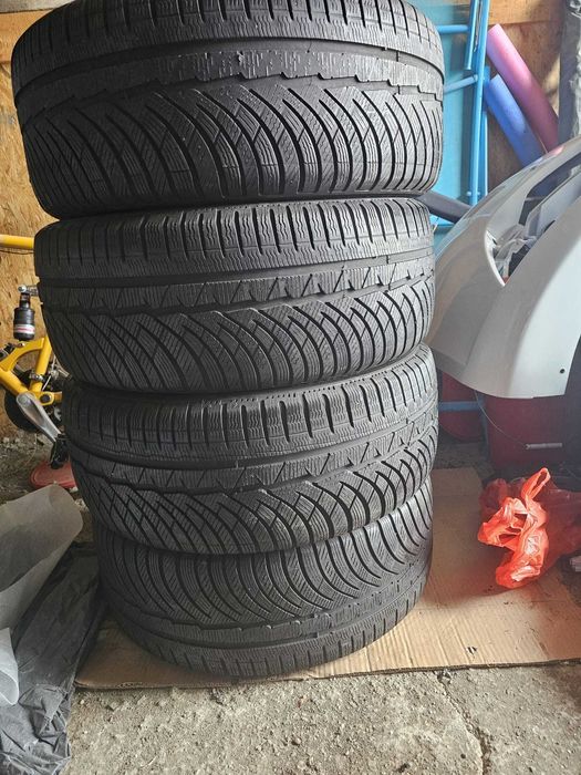 Anvelope Michelin iarna 245 45 R18