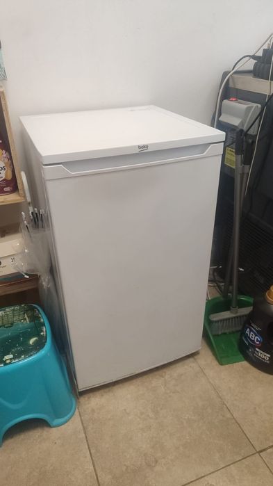 Фризер беко компактен