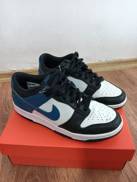 Adidași marimea 38,5