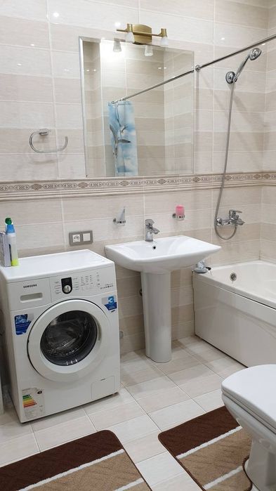 2 xona kvartra sotiladi