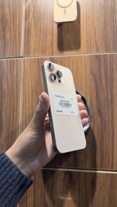 iphone 16 pro max 256gb 91% Naxt va Nasiya savdo
