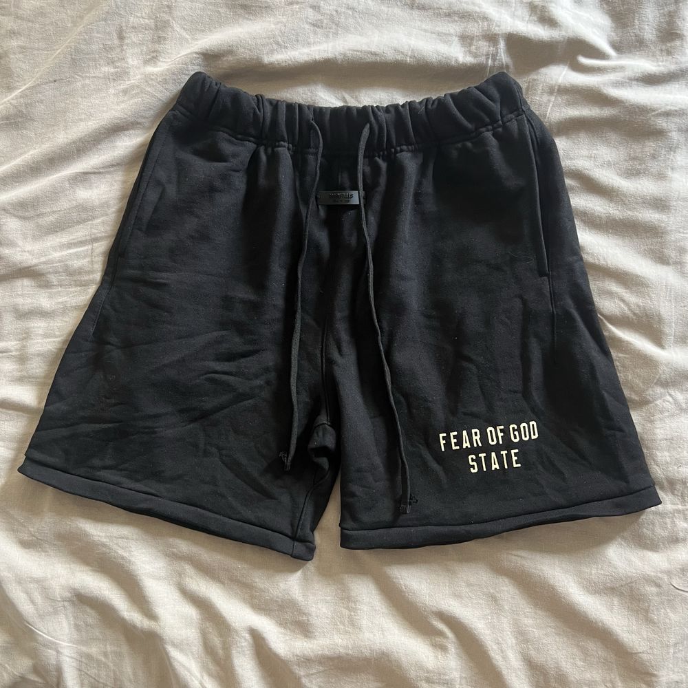 Къси гащи Essentials Fear of God
