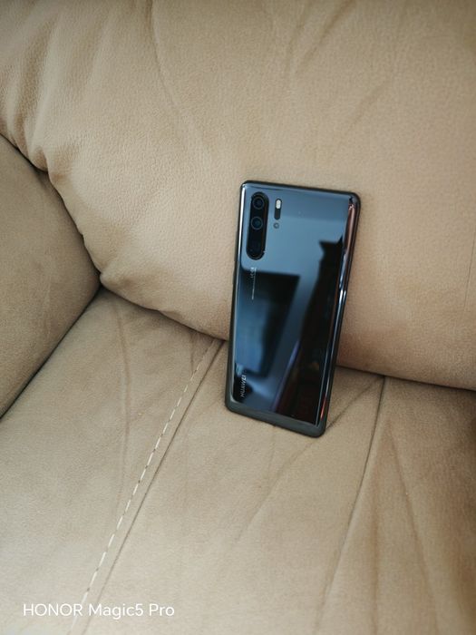 Telefon Huawei P30 Pro — 128GB / 6GB RAM — Dual SIM — Midnight Black —