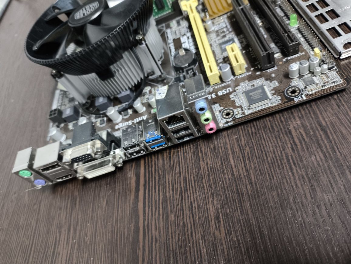 Asus B85+i7 4770+16Gb