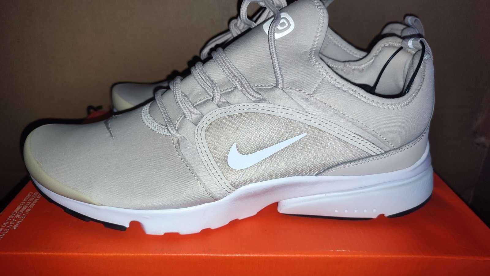 Оригинални маратонки * NIKE AIR PRESTO * EU 42.5
