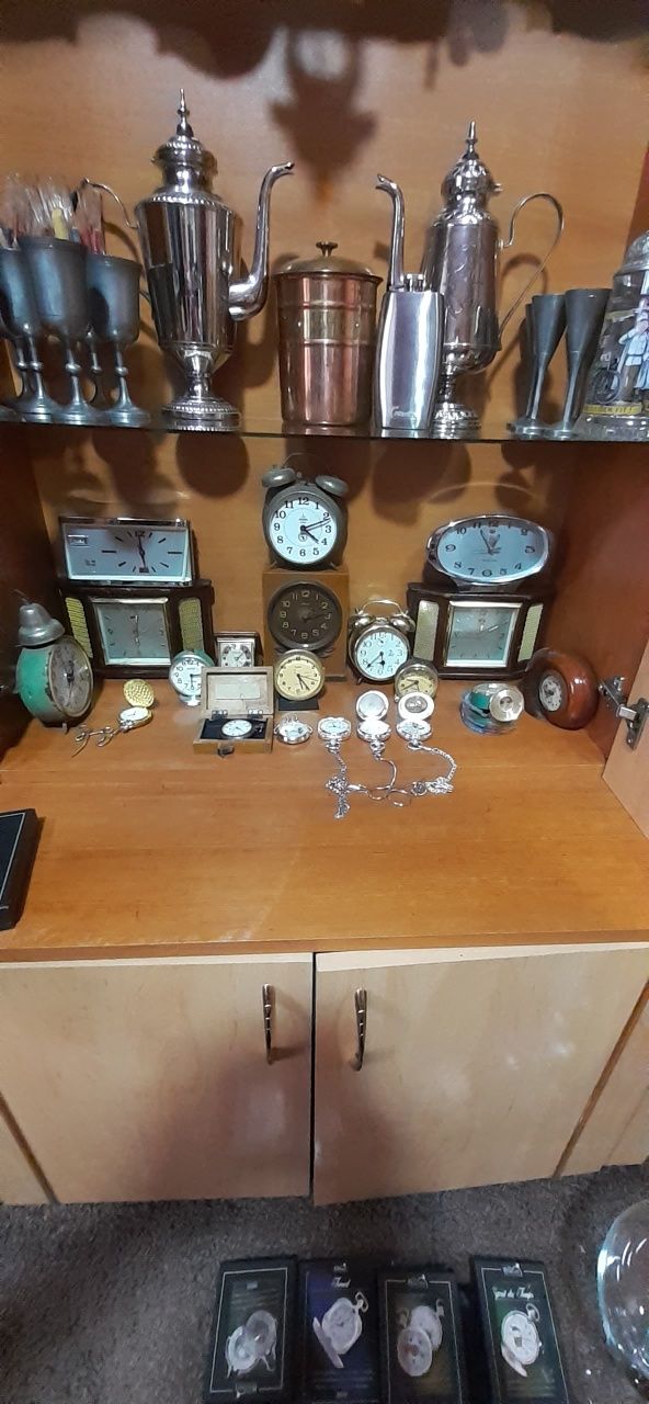 Ceasuri vechi de colecție.