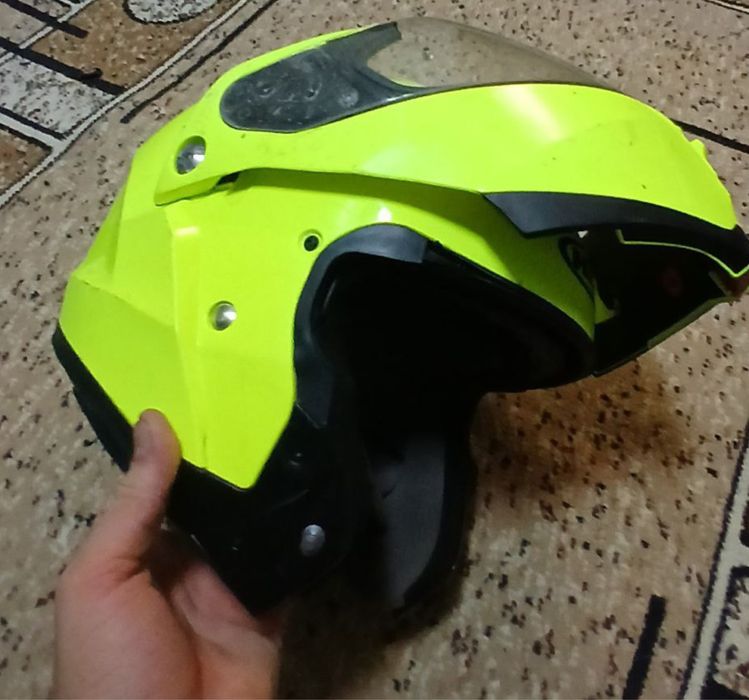 Шлем HJC yellow оргинал, нужно покрасить и помыть