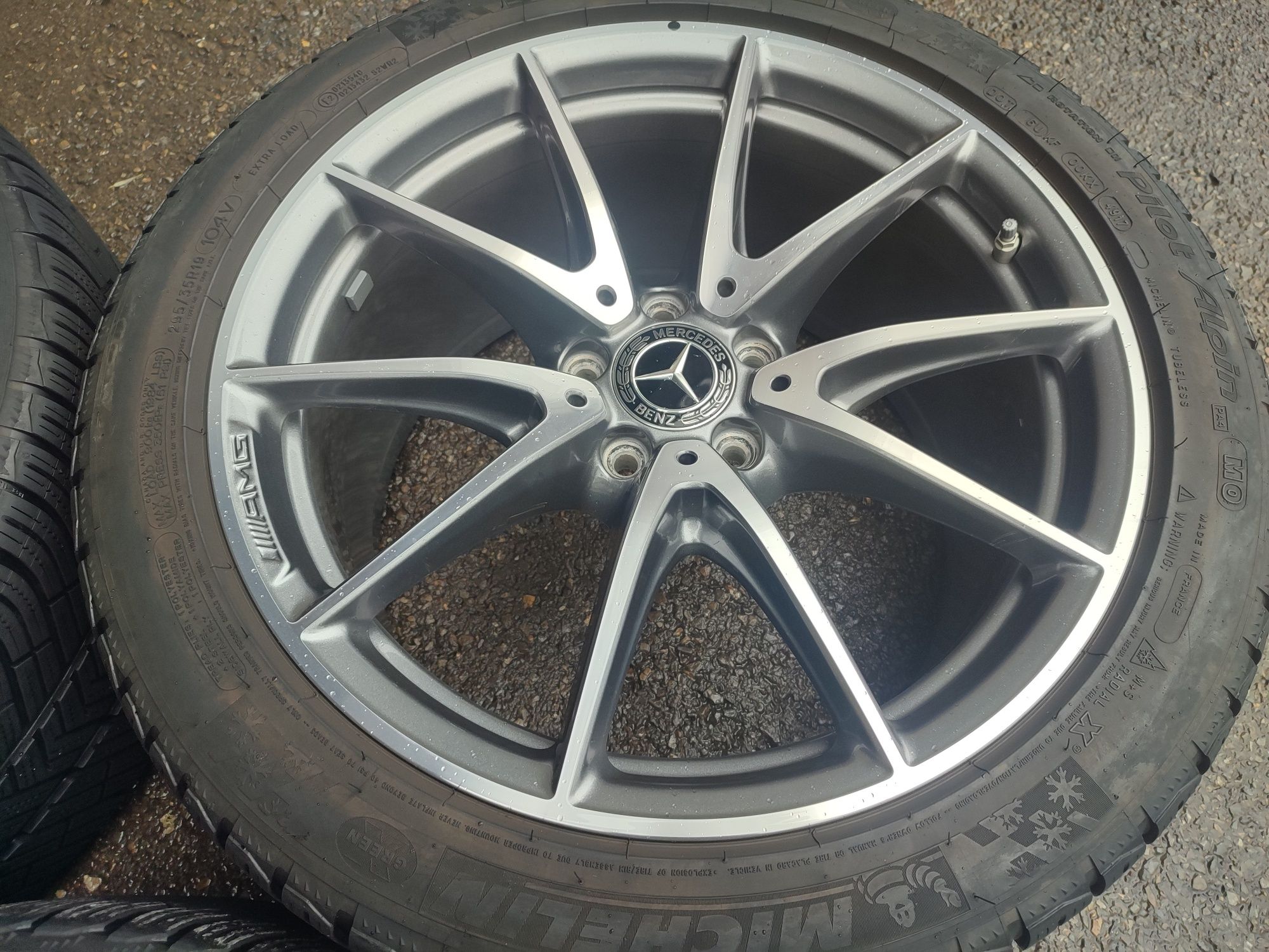 19" оригинални джанти с гуми и датчици за Mercedes E63 AMG