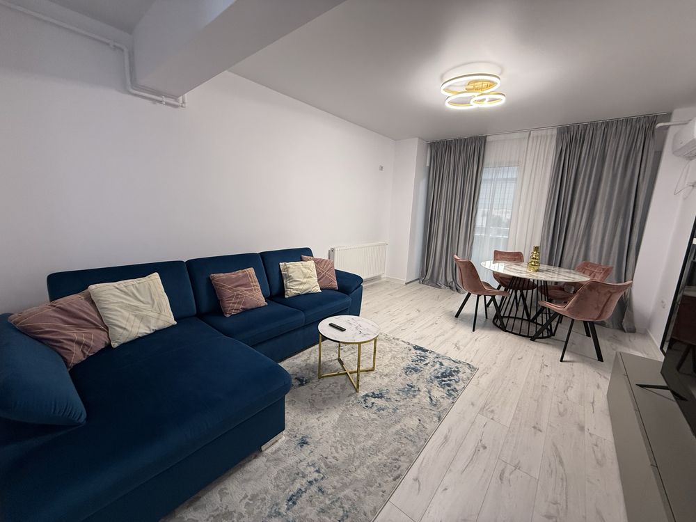 Direct proprietar inchiriez ap. 2 camere Central Address Residence