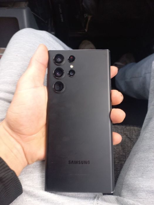 Samsung S22 ultra 12/512  karobkasiz region korea