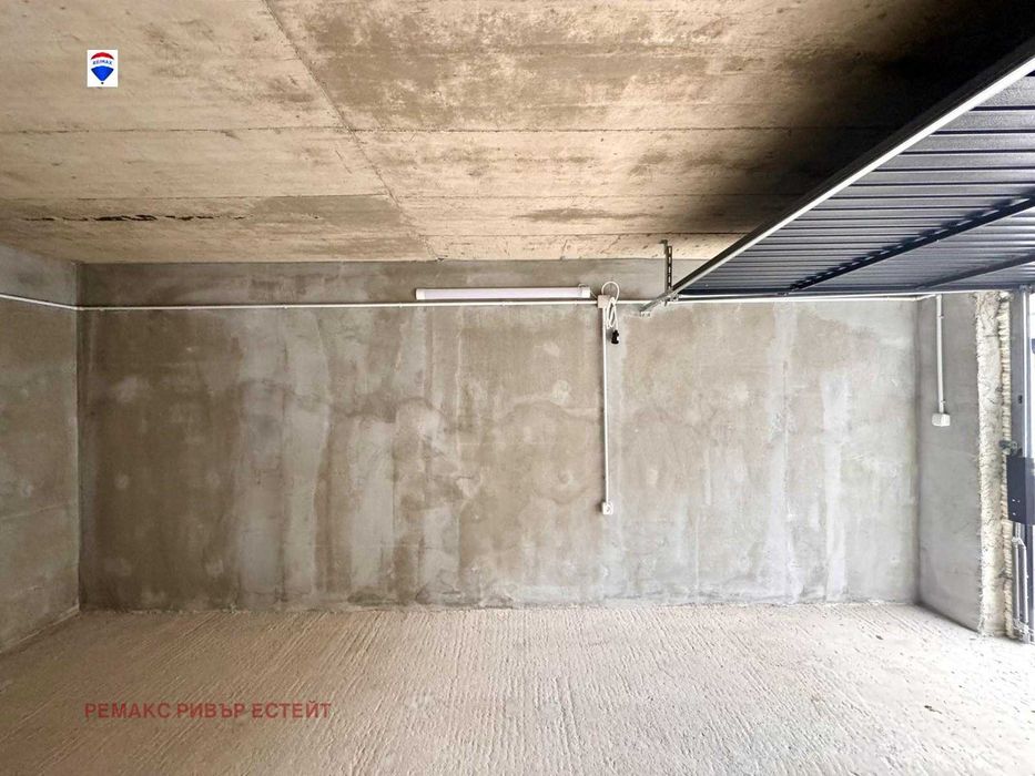 Продава се Гараж / Паркомясто в Русе, Дружба 3 - 22 кв.м за 1205 €/кв.м - Снимка #4