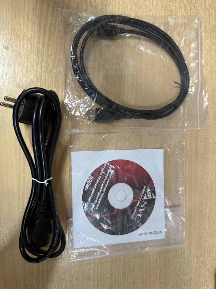 Источник бесперебойного питания SVC V-650-F-LCD / Докум. все имеется