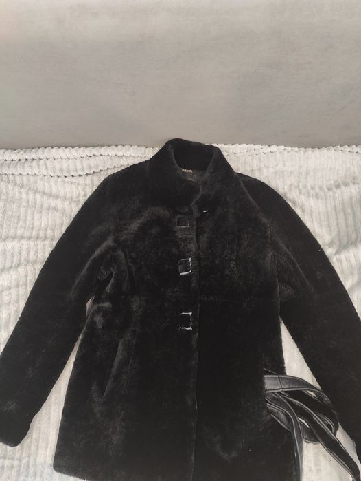 Шуба мутон в отличном состоянии