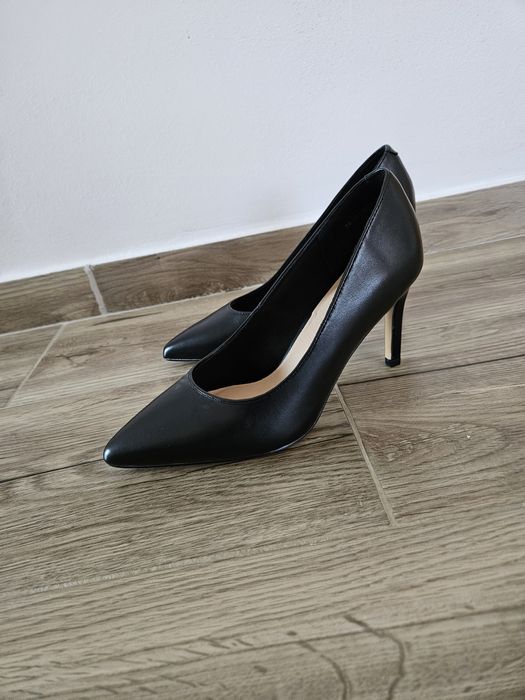 Pantofi stiletto Lasocki piele naturala 39