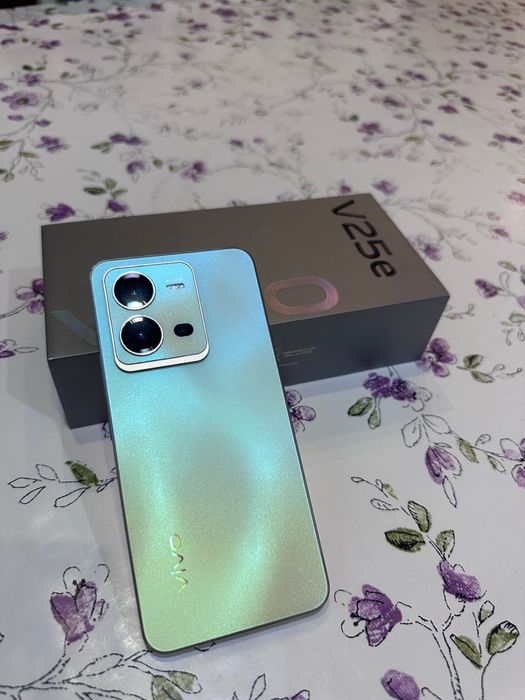 Продам телефон в хорошем состояний