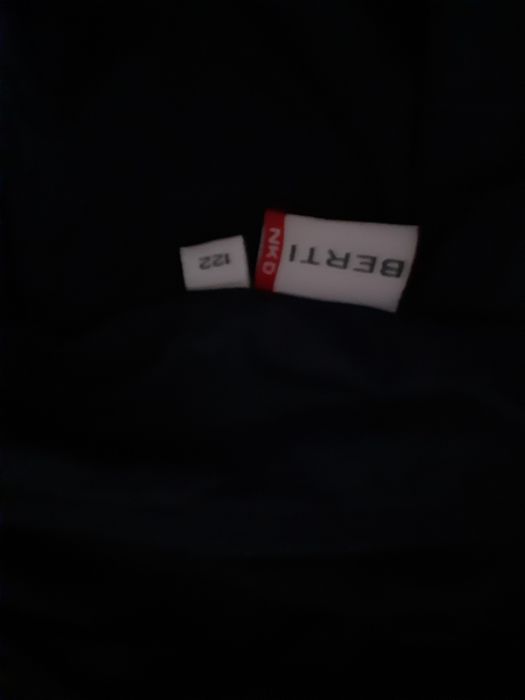 Căciulă,Pantaloni si geaca impermeabila.