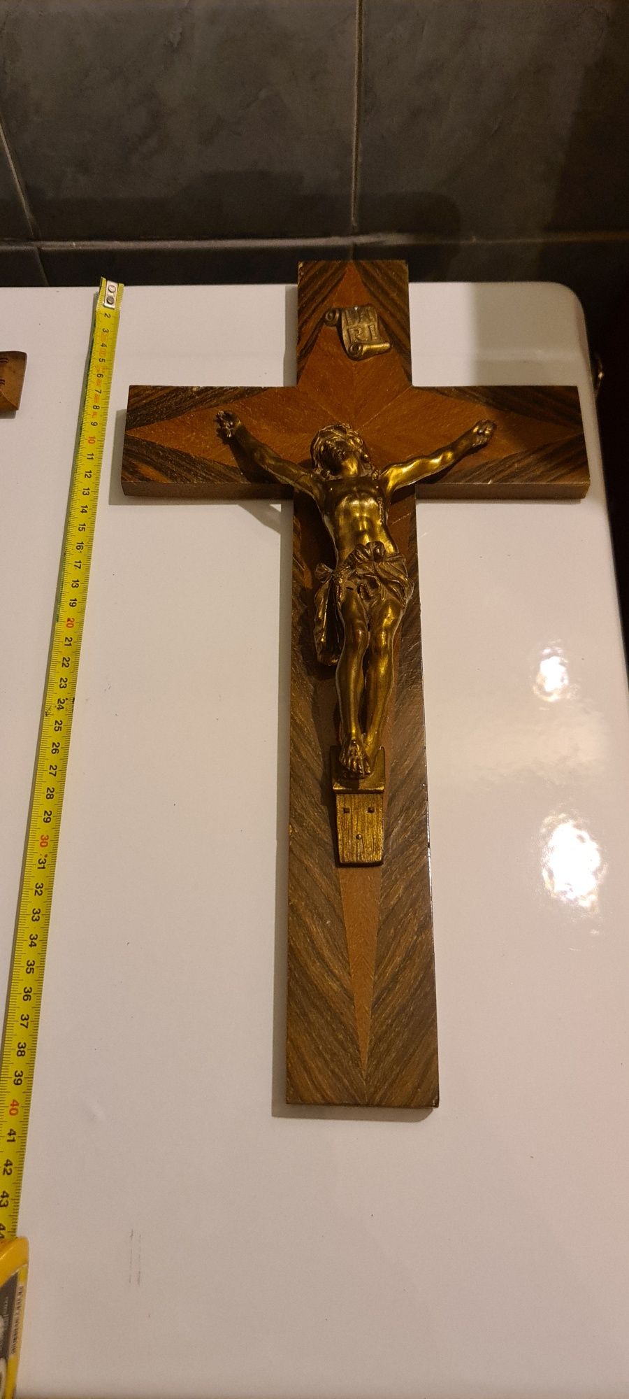 Crucifix  deosebit