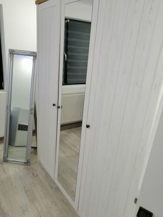 Vând Apartament cu 3 camere