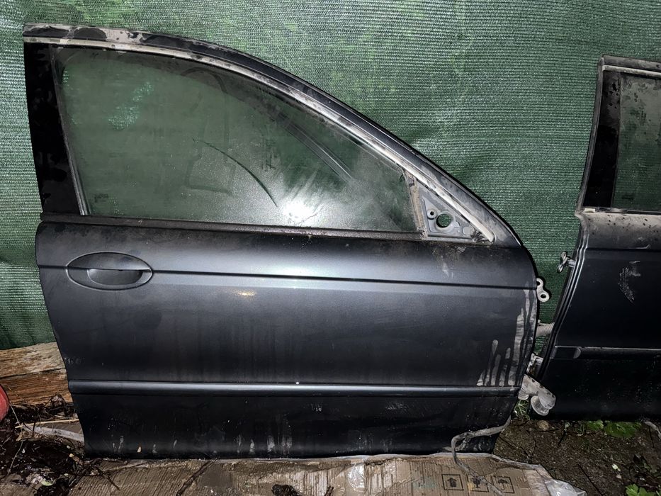 Врати ,капак , резервоар и стопове jaguar x type