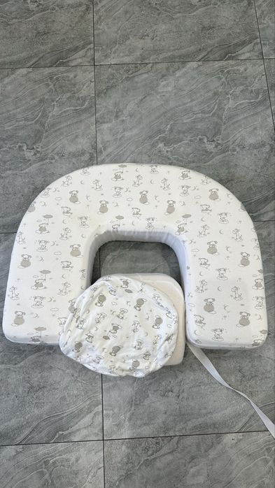 Подушка для кормления.