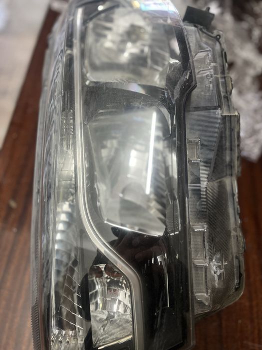 Продам фару