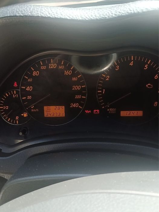 Toyota Avensis 2004 година!!! УНИКАТ!!! 1.8 БЕНЗИН - СТАВА И НА ГАЗ