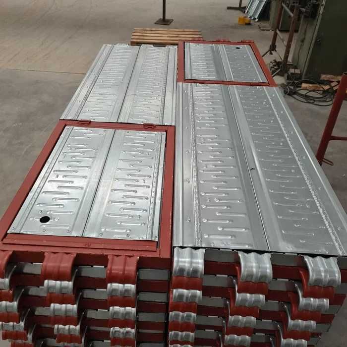 Podet metalic zincat pentru schela de 1.8m