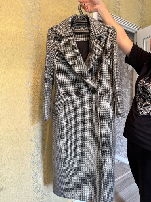 Продается пальто