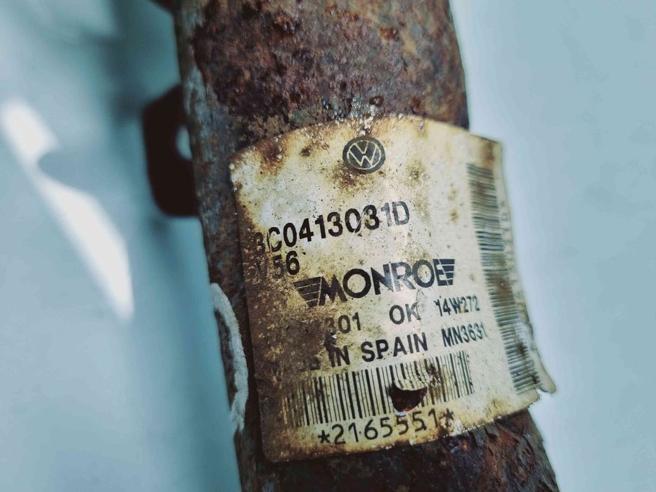 Amortizor dreapta fata  Volkswagen Passat B7 (362) [Fabr 2010-2014] 3C