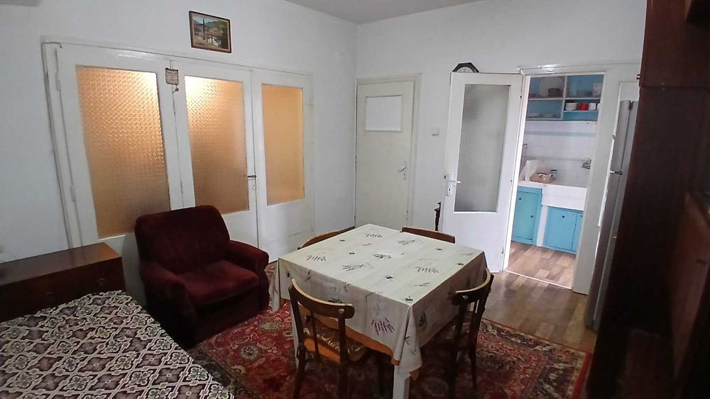 Продавам апартамент