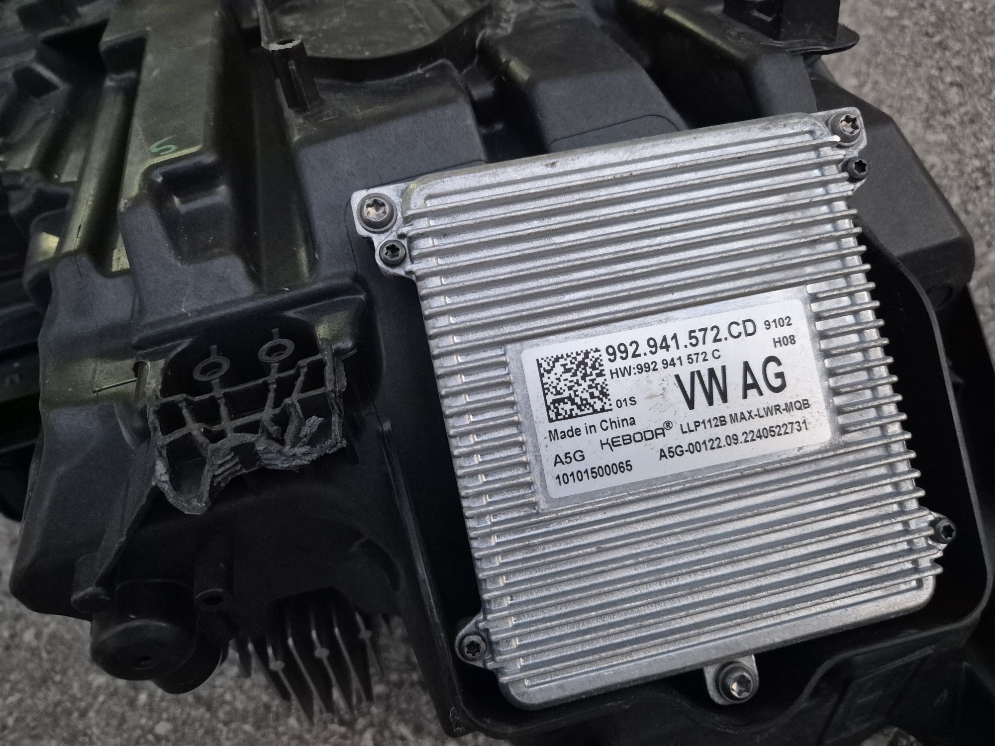 Ляв фар Шкода Октавия IV лед фар Skoda Octavia 4