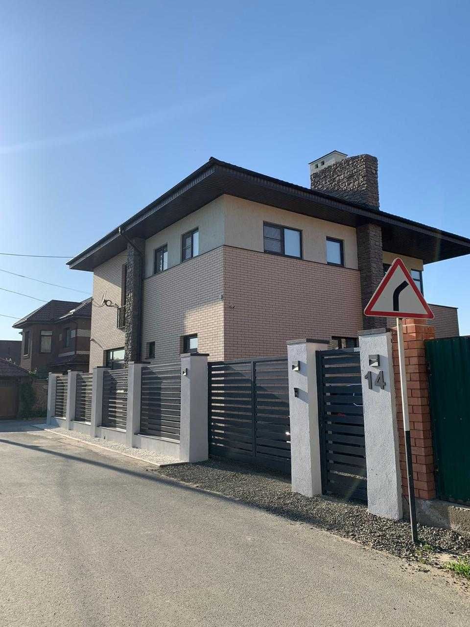 Продается шикарный 5-и комнатный, двухэтажный дом в мкр. Жилгородок