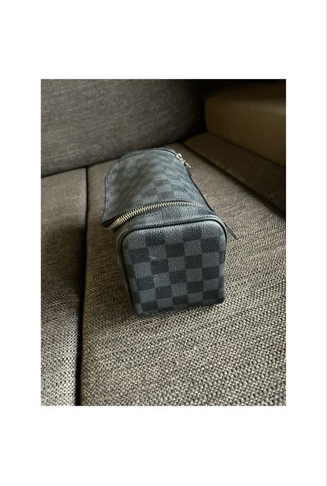 Чанта за козметика