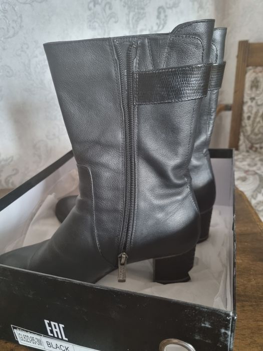 Полусапожки осенние,женские кожаные