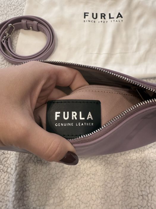 Лилава чанта Furla Moon с дълга дръжка