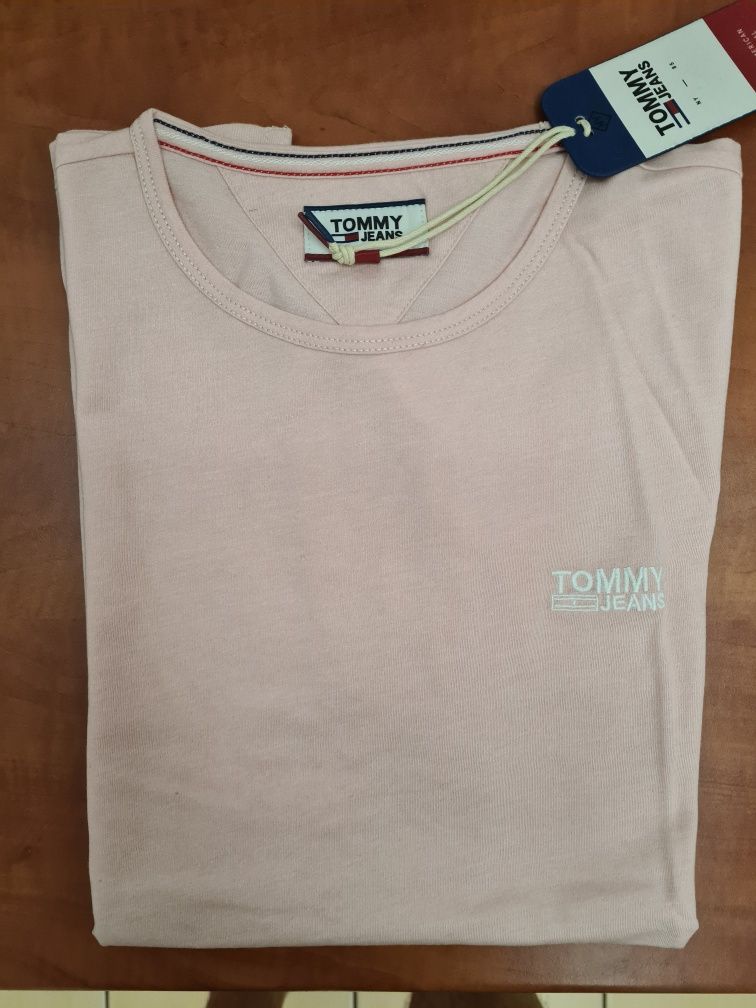 Tricouri Tommy Jeans si Calvin Klein -Lichidare stoc !