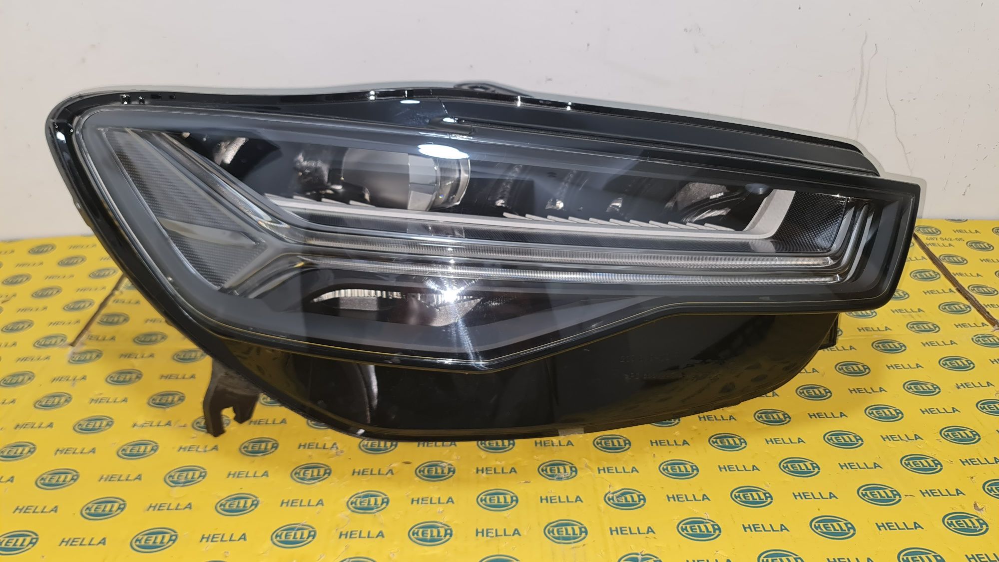 Far full led matrix Audi A6 C7 4G RS6 S6 facelift 4G0941036B