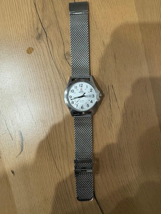 Оригинальные швейцарские часы Swiss Military