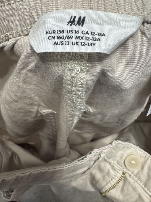 Pantaloni tip cargo Hm, noi fara eticheta, masura 12-13 ani, 158 cm