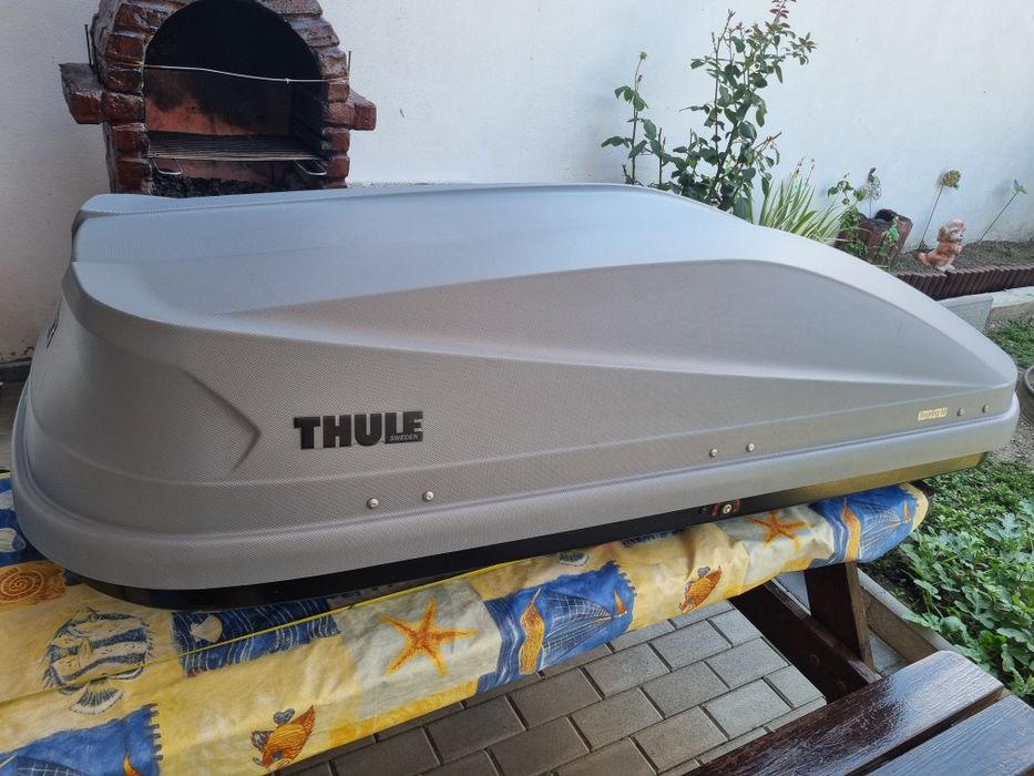Vând Thule Touring M