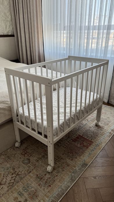 манеж и электро шезлонг