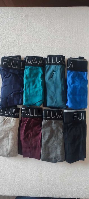 Комплект от 8 броя мъжки боксерки