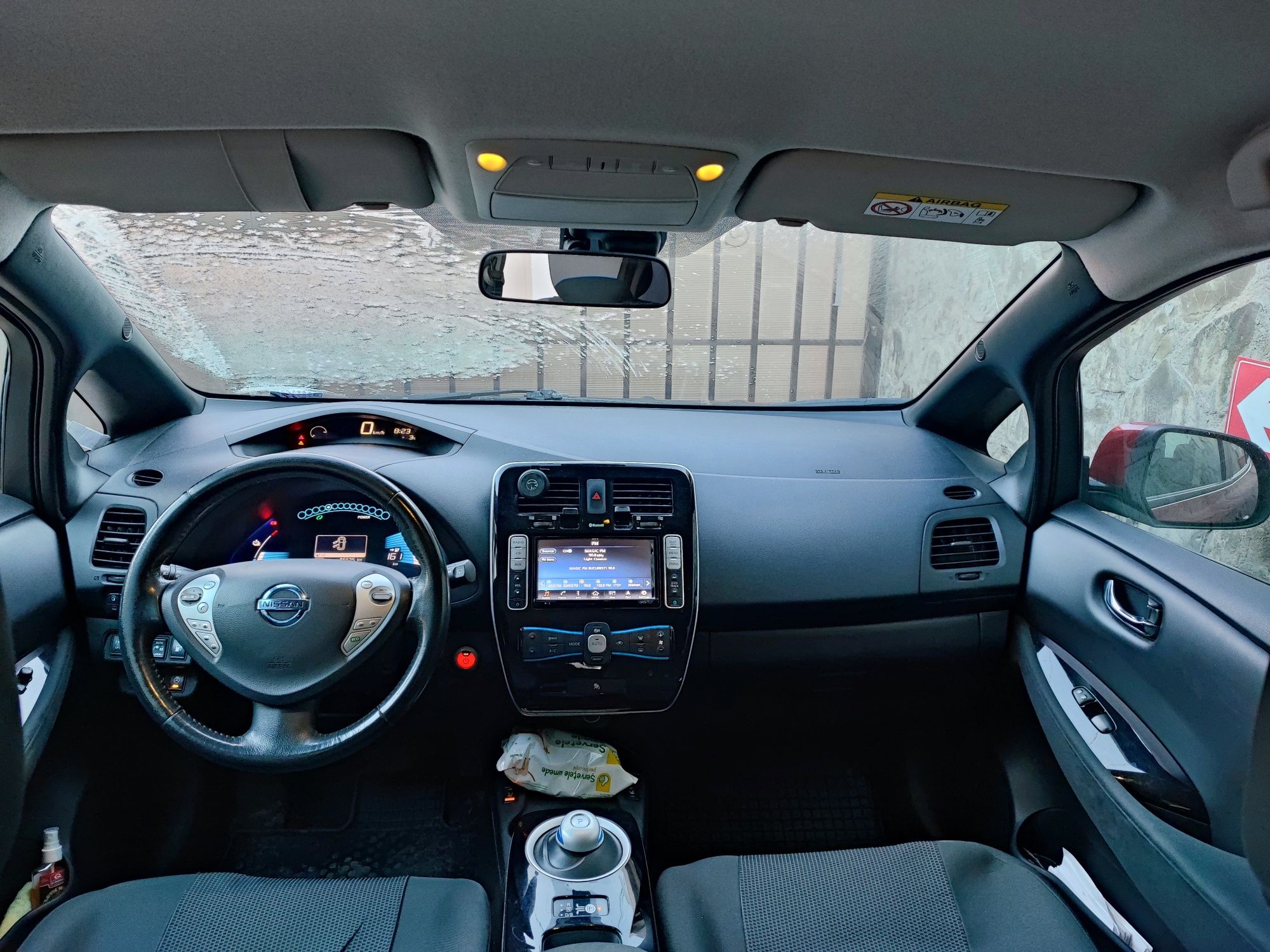 Nissan Leaf 30Kw 2017 SCHIMB cu electrică mai mică ( Preț FIX )